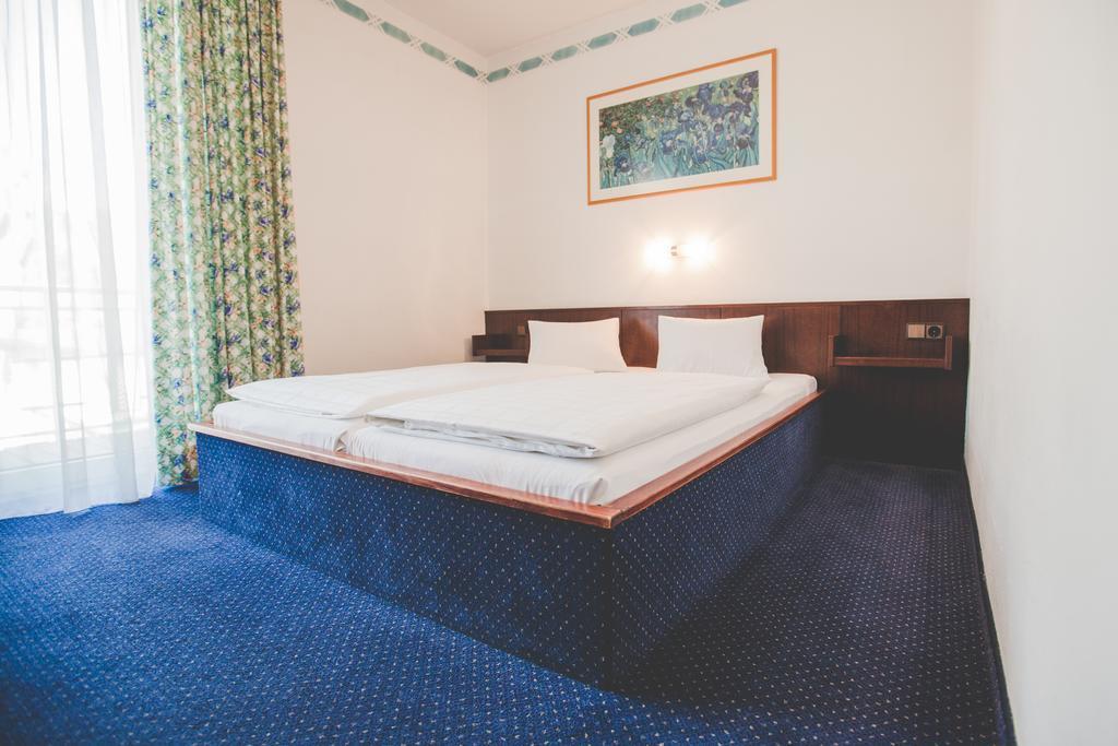 Hotel Wolke 7 Reuthe Buitenkant foto